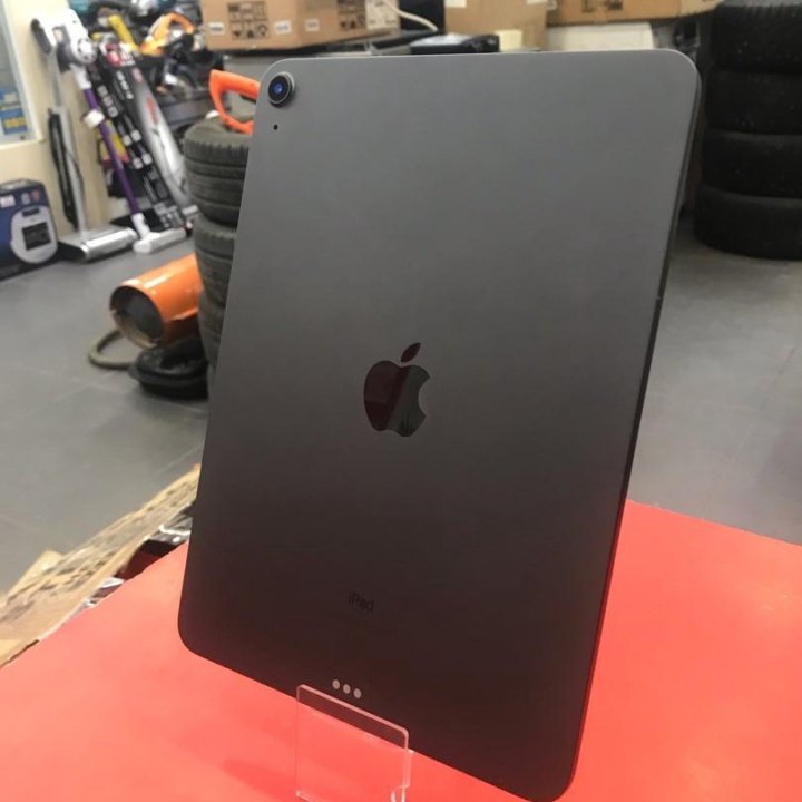 Планшет Apple iPad Air (4th Gen)