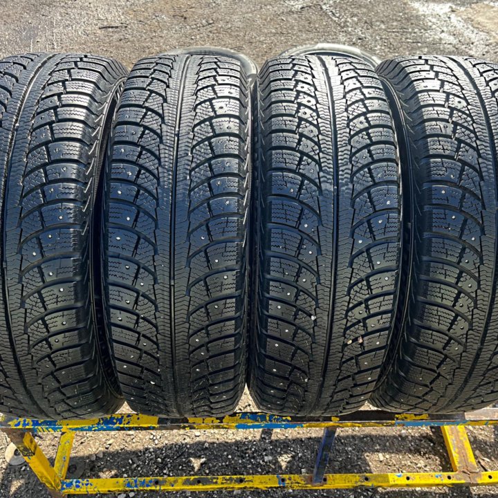 Зима Matador Sibir Ice 2 SUV MP 30 215/65 R16 102T