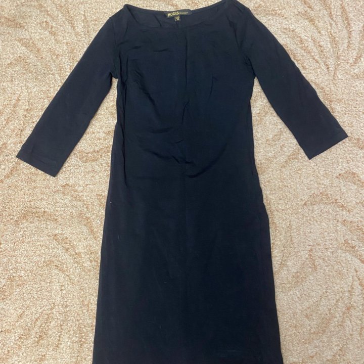 Платье облегающее