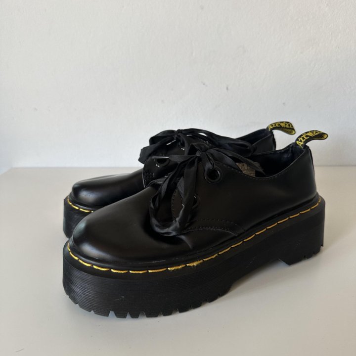 Ботинки Dr.Martens max Holly Buttero boots 38-39