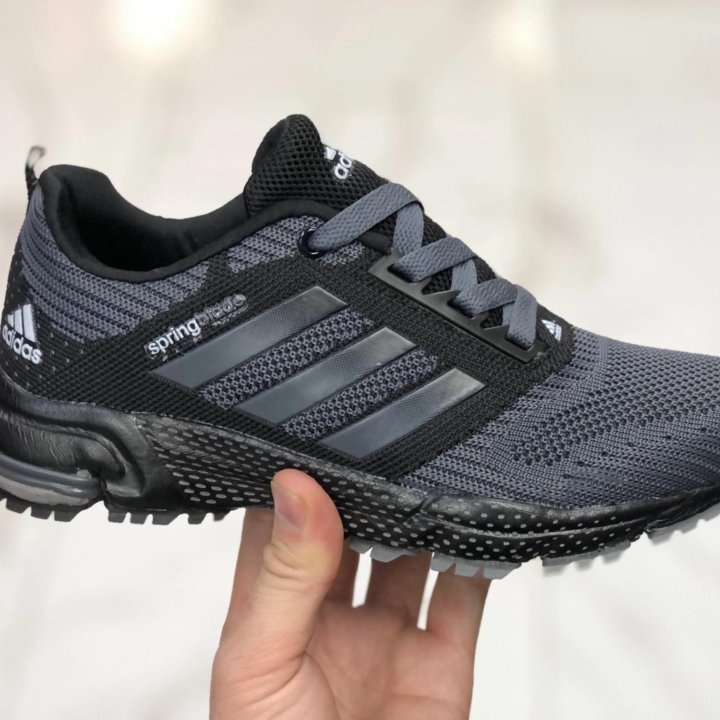 Кроссовки новые Adidas р.с 40 по 45