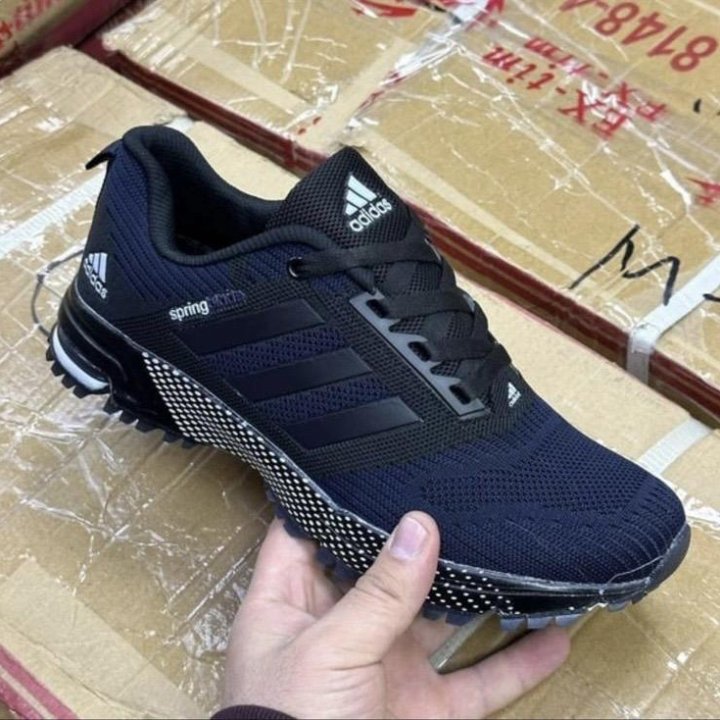 Кроссовки новые adidas р.с 40 по 45