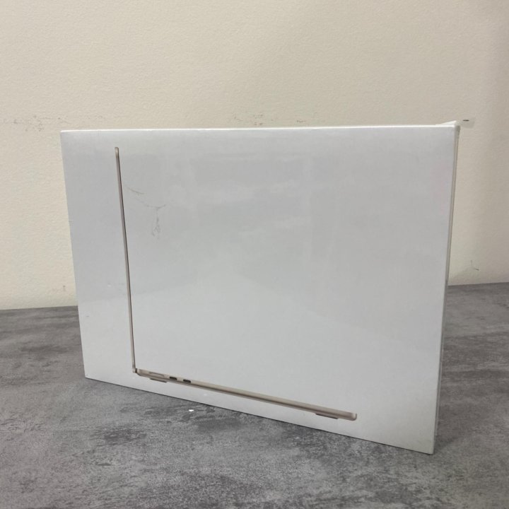 MacBook Air 13.6 M2 8/256 Silver MLY13