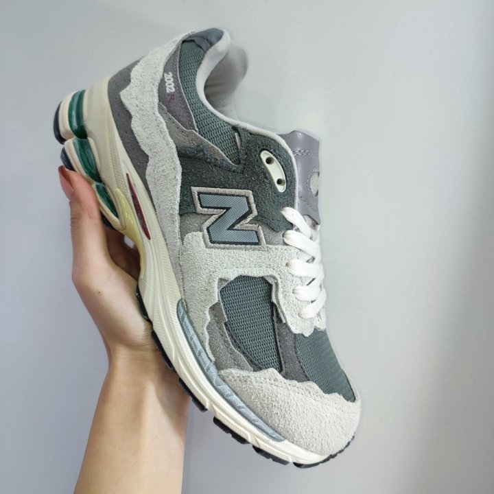 NB 2002R