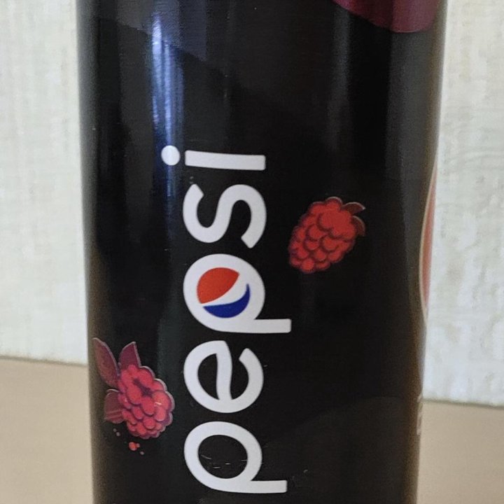 Банки Pepsi (Япония, Китай, США)