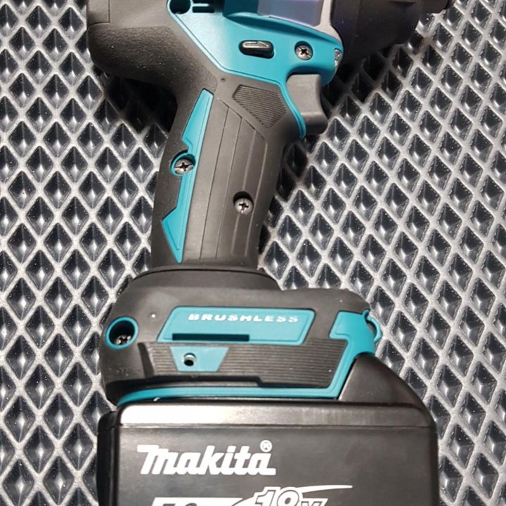 Гайковёрты MAKITA