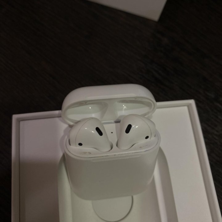 Наушники Apple Airpods 1 версия