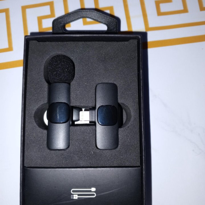 Петличный микрофон на айфон