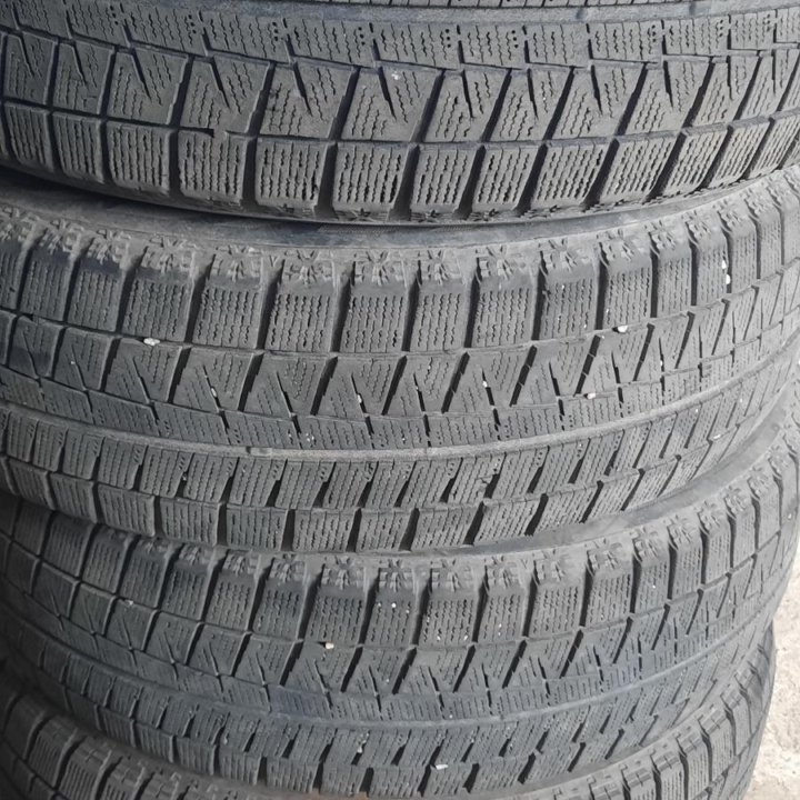 Bridgestone 185/65/15, 4шт