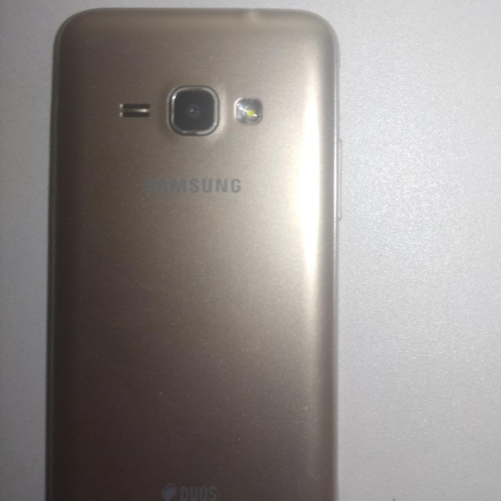 Samsung galaxy j1