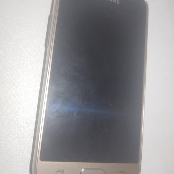 Samsung galaxy j1