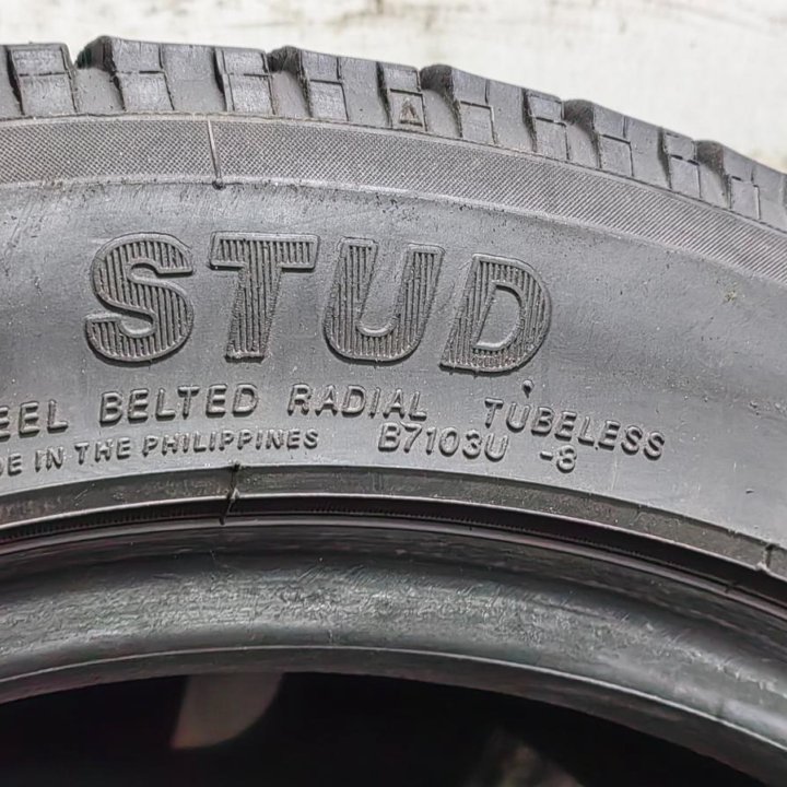 205/55R16 91Q Yokohama Ice Guard Stud F700S одна