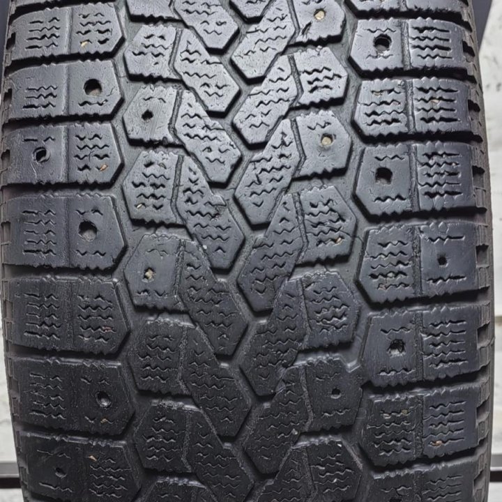 205/55R16 91Q Yokohama Ice Guard Stud F700S одна