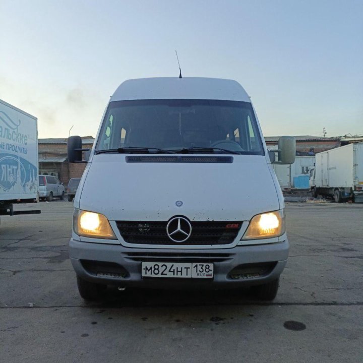 Mercedes Benz sprinter