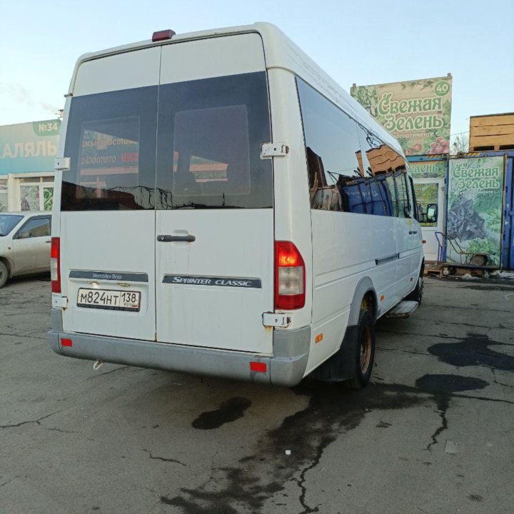 Mercedes Benz sprinter