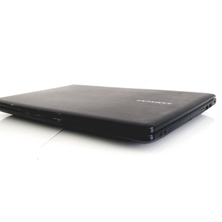 Ноутбук Samsung NP355 (AMD HD7470 1Gb / SSD 500)