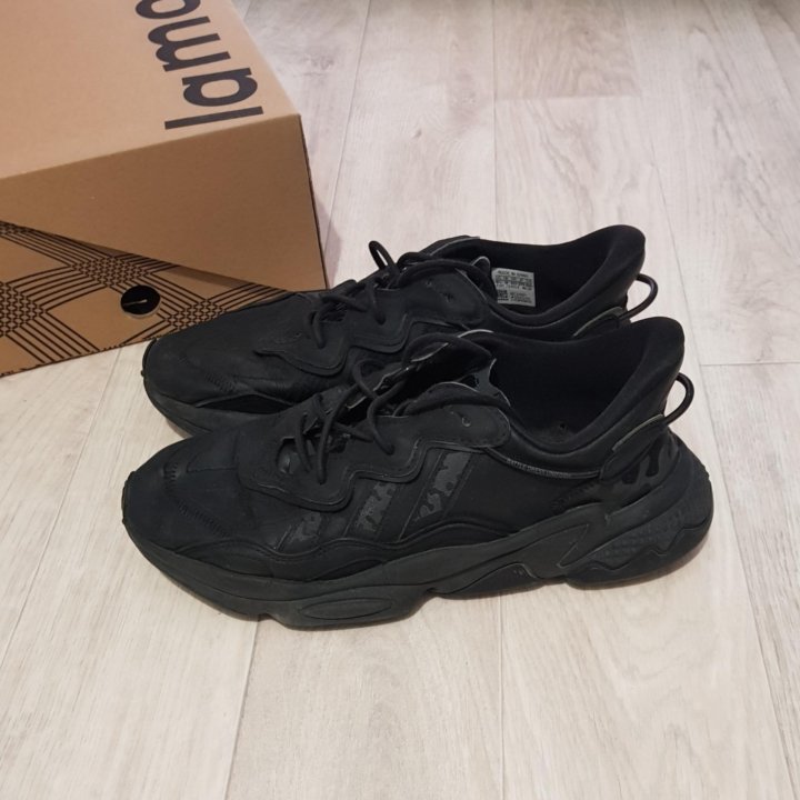 Кроссовки Adidas Ozweego