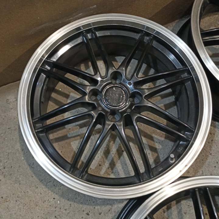 R17 4x100 ET30