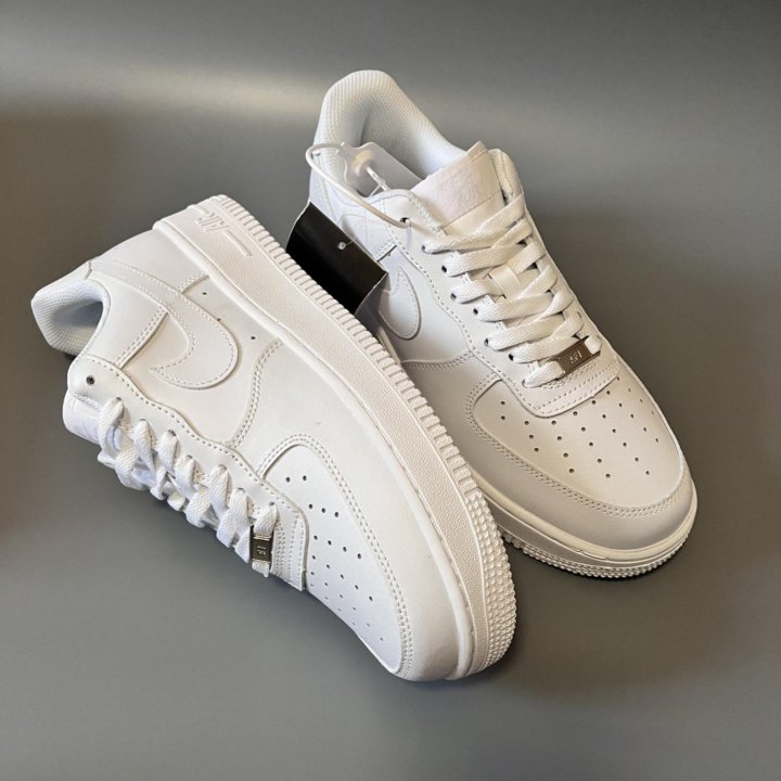 Кроссовки Nike Air Force 1