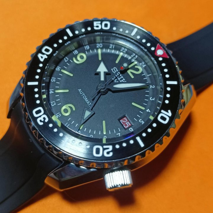 Мужские наручные часы Seiko GMT mod