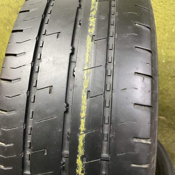 Nokian Hakka C2 205/65 R16C 1шт