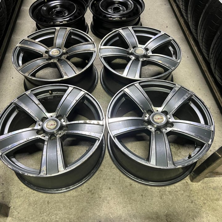 Стильные литые диски Forsage 5x112 Цо 66.6 R17