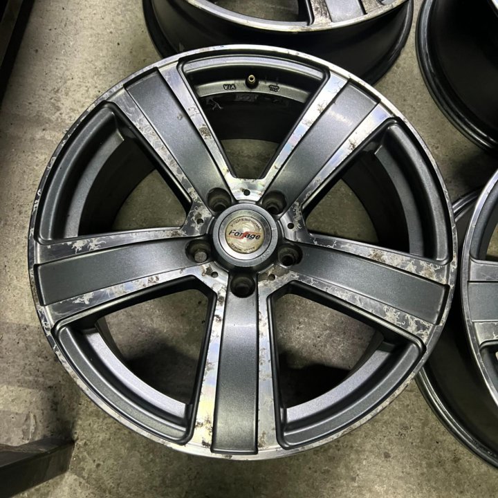 Стильные литые диски Forsage 5x112 Цо 66.6 R17