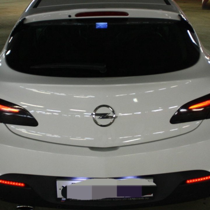 Opel Astra, 2013