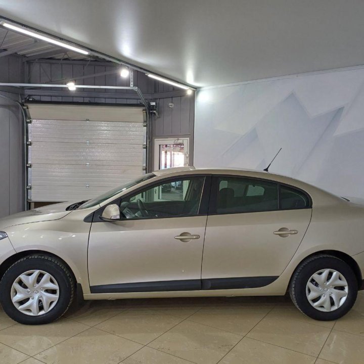 Renault Fluence, 2011