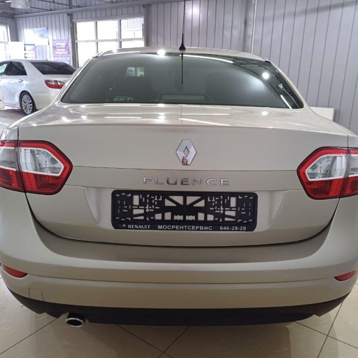 Renault Fluence, 2011