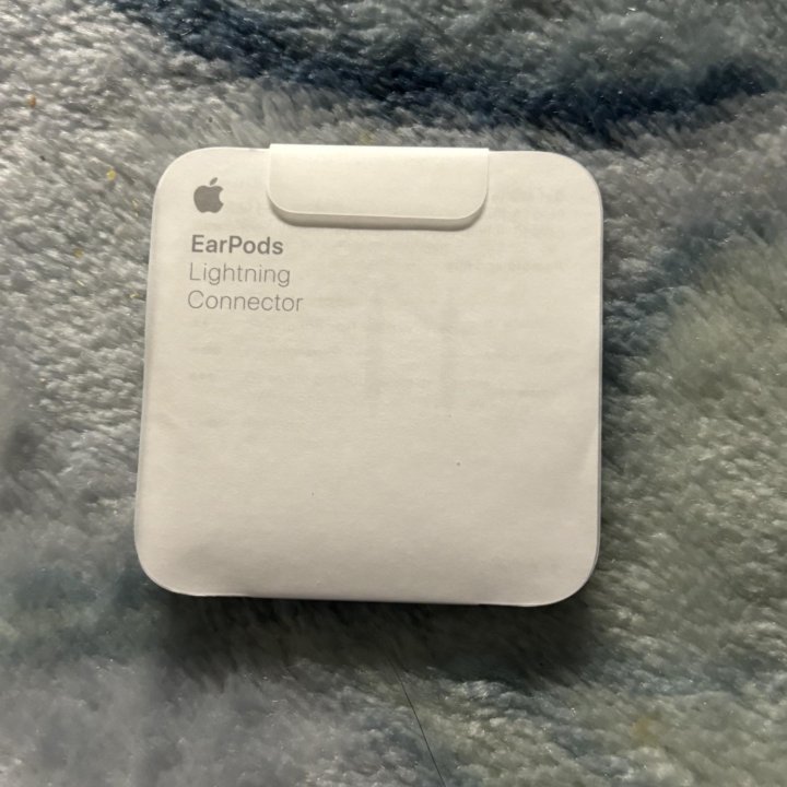 Наушники apple earpods lightning connector