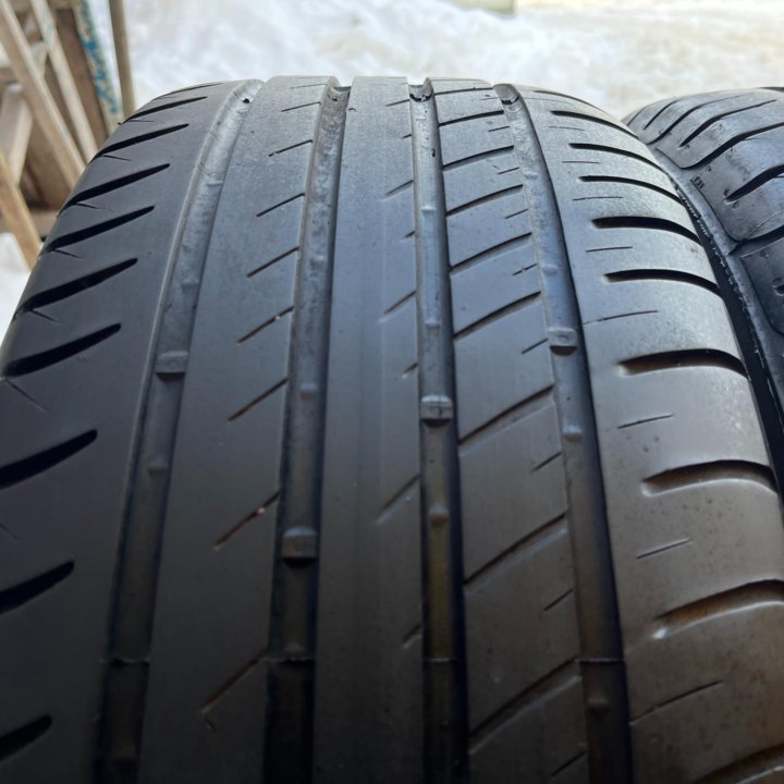 Лето Viatti Strada Asimmetrico 225/50 R17 94V