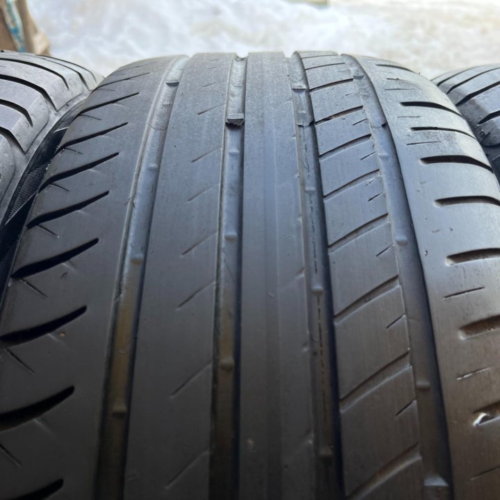 Лето Viatti Strada Asimmetrico 225/50 R17 94V