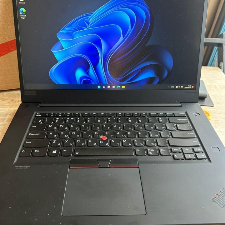 Lenovo THINKPAD X1 extreme 15.6” GTX1650, i7 9750H