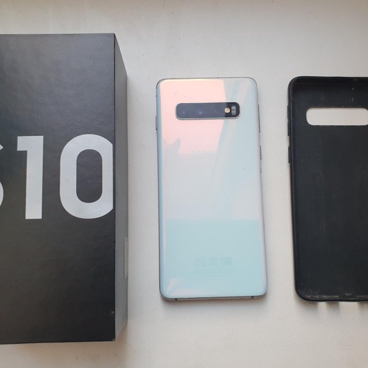 Samsung Galaxy S10, 8/128 ГБ