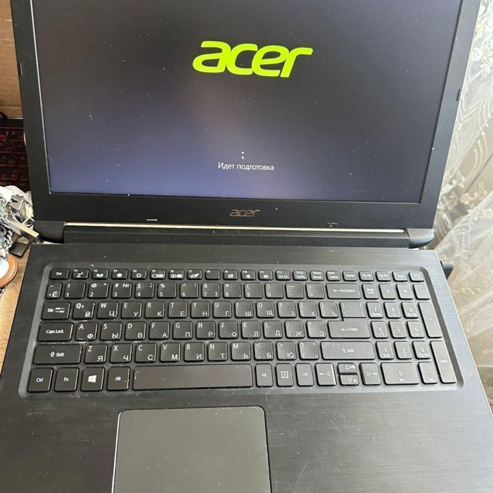 ACER ASPIRE A315-53, 12gb ОЗУ, Intel p4417u (4-x я