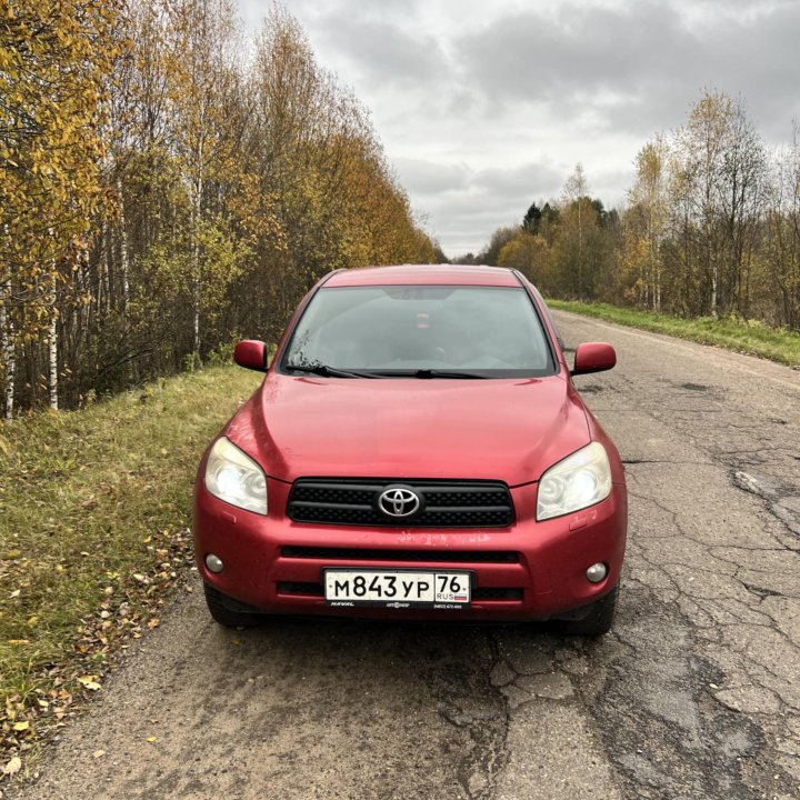 Toyota RAV4, 2008