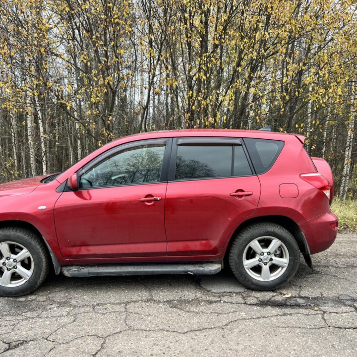 Toyota RAV4, 2008