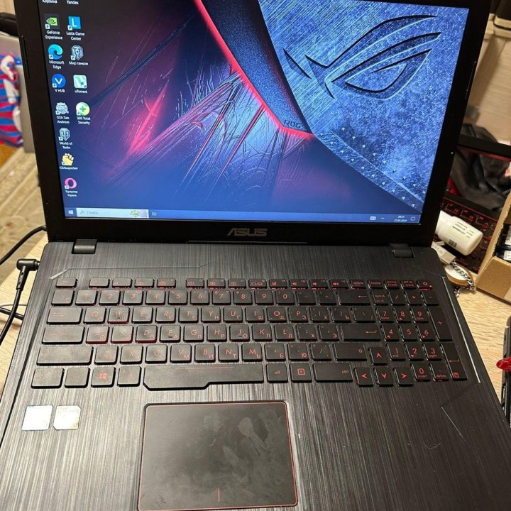 ASUS ROG FX553, GTX1050, 16gb ОЗУ , Core i5 7300Hq