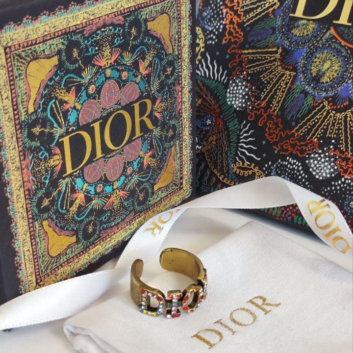 Dior Диор кольцо CD  премиум гравировки  