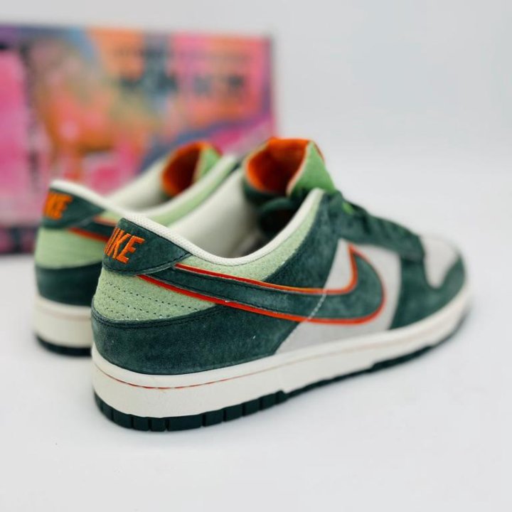 Otomo Katsuhiro x Nike SB Dunk Low 