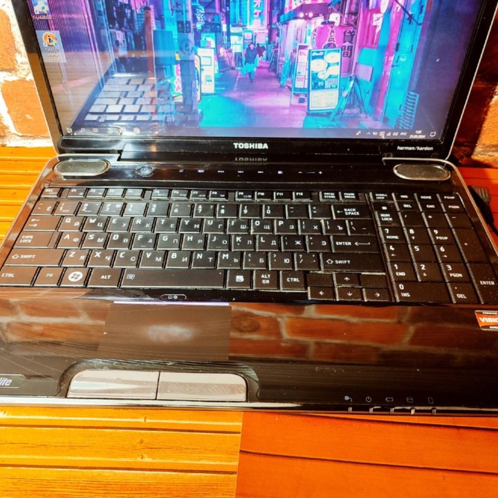 Toshiba A505D - Turion X2 \ 2 Озу \ 320 HDD