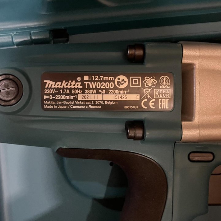 Гайковерт ударный Makita TW0200 Японский