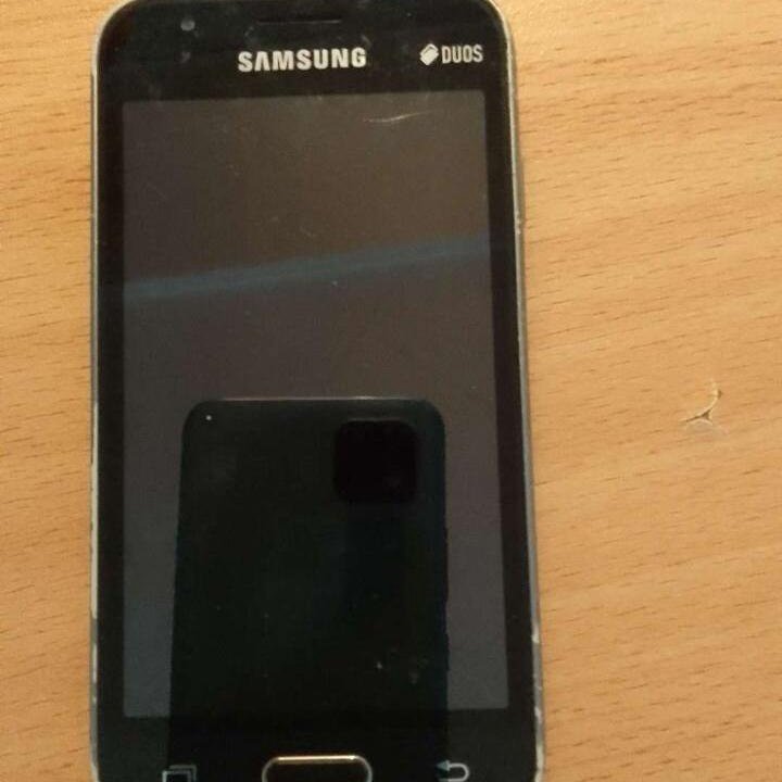 Samsung Galaxy J1 Mini SM-J105H,8гб.