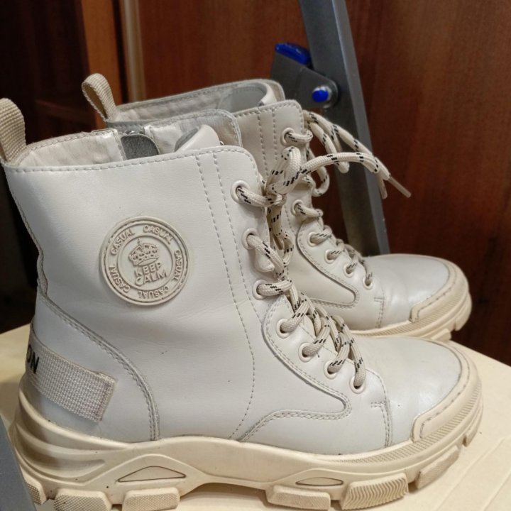 Ботинки для девочки демисезонные