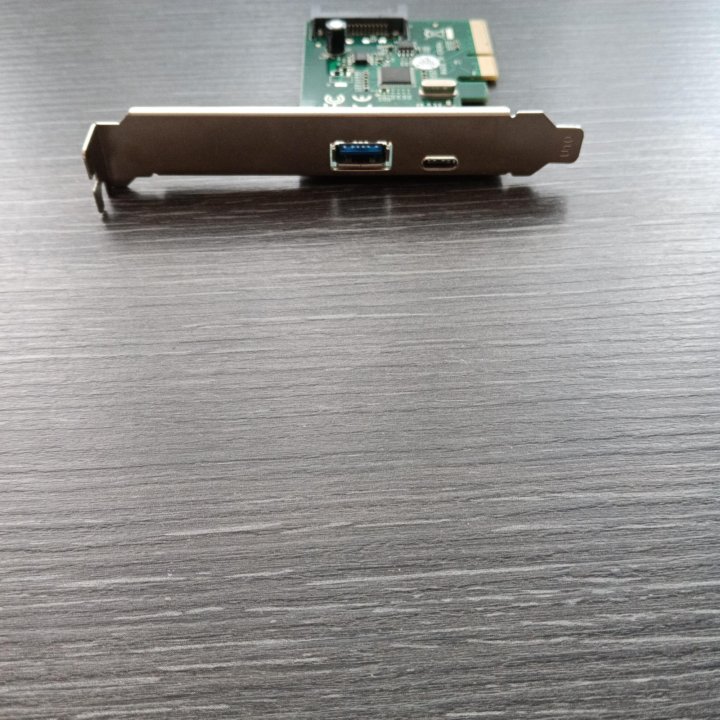 PCI Express контроллер USB 3.2 Gen 2x1.