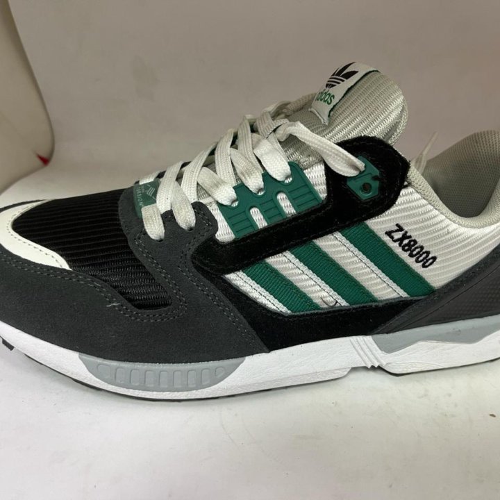 Кроссовки ADIDAS zx8000(В РАЗМЕРАХ)