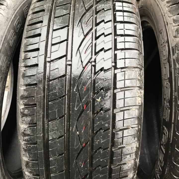 Continental Cross contact 265/50/r20