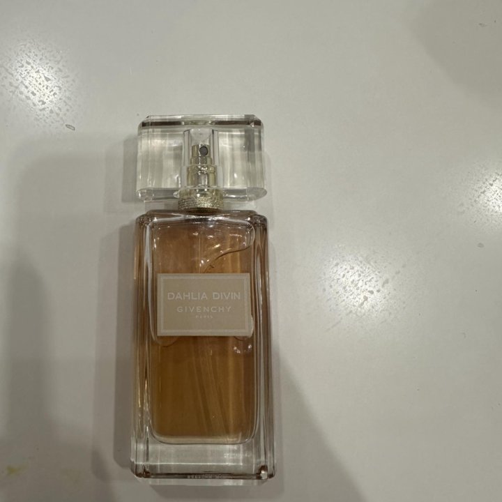 Духи dahlia divin givenchy EAU DE parfum