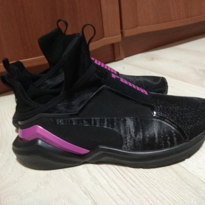 Женские кроссовки Puma Fierce 2 Stardust Training